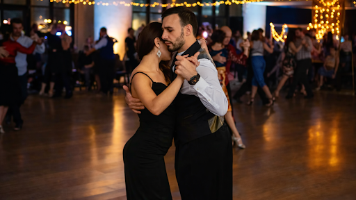 First Time at a Salsa Club? Read This Before You Go